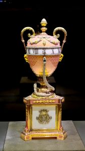 Яйцо герцогини Мальборо, изготовленное фирмой Фаберже в 1902 году для герцогини Консуэло Мальборо (урождённой Вандербильт), является одним из пасхальных яиц, заказанных у Фаберже частными лицами, которые своей изысканностью и мастерством исполнения не уступали императорским пасхальным яйцам.